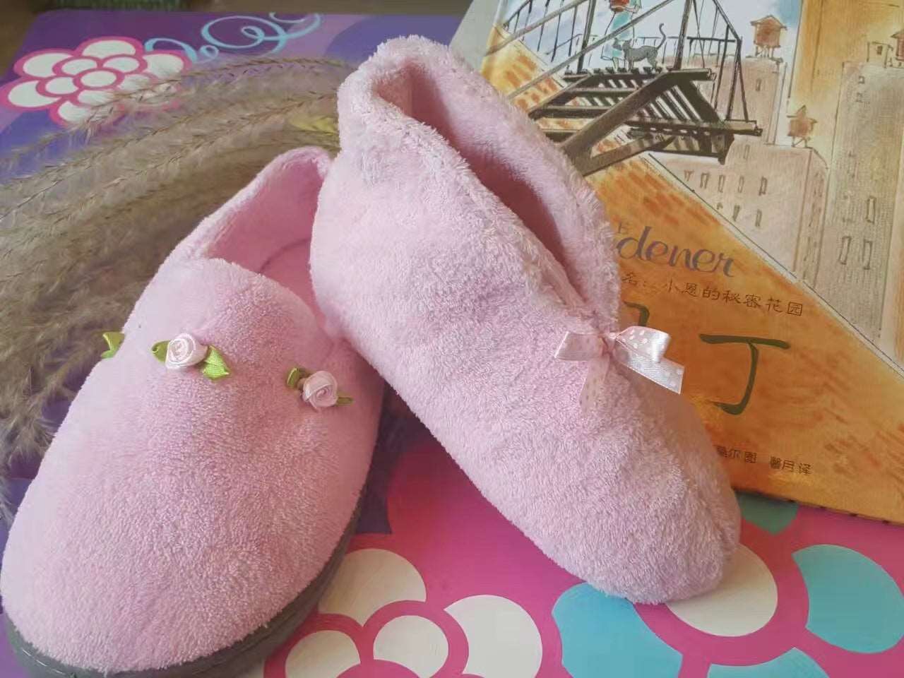 Manufacturer cozy rosette slipper for indoor and outdoor wear-nbharbor